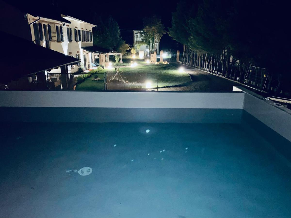 卡利亚诺Il Basin住宿加早餐旅馆 外观 照片